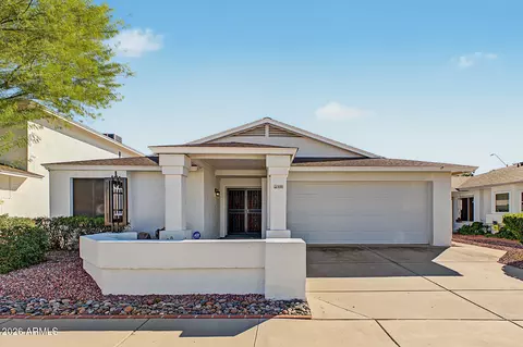601 W Beverly Ln, Phoenix, AZ 85023