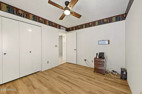 Bedroom - 601 W Beverly Ln, Phoenix, AZ 85023 photo 2 of 3