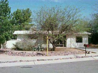 8073 E Timrod St, Tucson, AZ 85710 photo 1