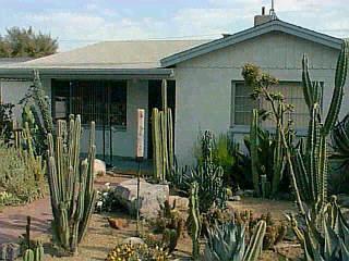 361 E Blacklidge Dr, Tucson, AZ 85705 photo 2