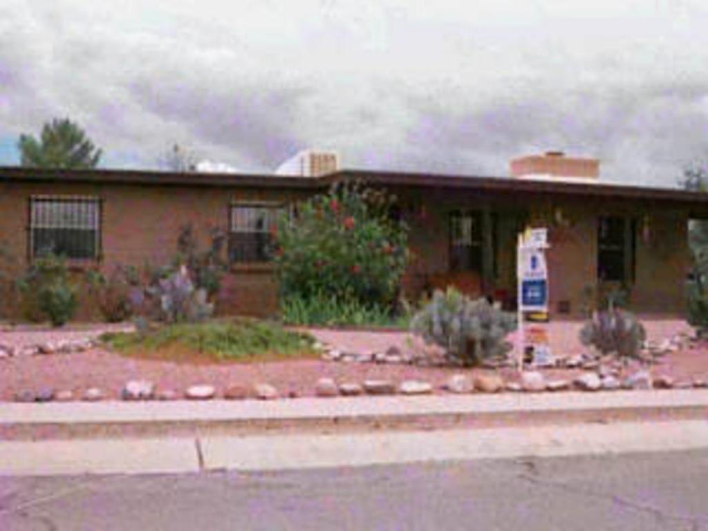 7230 E 45th St, Tucson, AZ 85730 photo 1