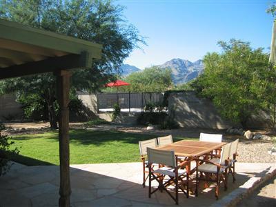 9351 E Walnut Tree Dr, Tucson, AZ 85749 photo 2