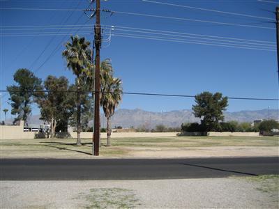 6036 E 14th St, Tucson, AZ 85711 photo 2