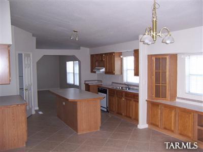 13695 S Hound Dog Rd, Vail, AZ 85641 photo 5