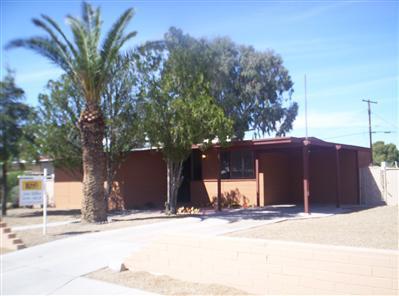 4031 E Sylvane Dr, Tucson, AZ 85711 photo 1