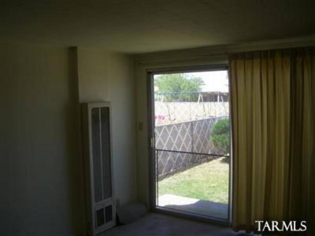 3265 E Silverlake Rd, Tucson, AZ 85713 photo 6