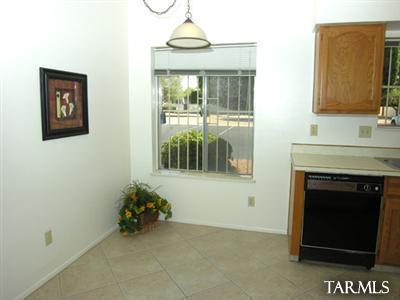 7625 E Pearson St, Tucson, AZ 85715 photo 4