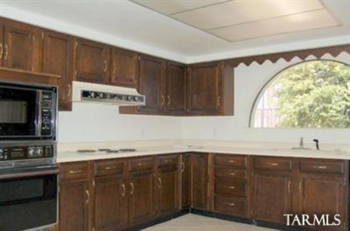 12330 E Sutter Mill St, Tucson, AZ 85749 photo 3