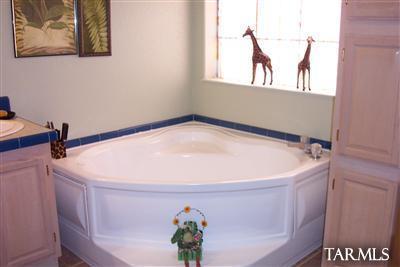 7265 S Second Mesa Dr, Tucson, AZ 85706 photo 9