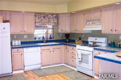 7265 S Second Mesa Dr, Tucson, AZ 85706 photo 4