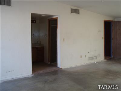 1227 E Garden Loop, Tucson, AZ 85706 photo 5