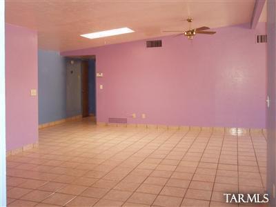 1227 E Garden Loop, Tucson, AZ 85706 photo 4