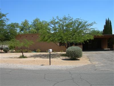 9360 E Walnut Tree Cir, Tucson, AZ 85749 photo 1