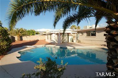 9331 E Palm Tree Dr, Tucson, AZ 85710 photo 3
