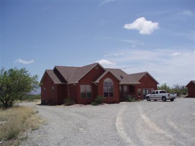1624 N Circle I Rd, Willcox, AZ 85643 photo 1