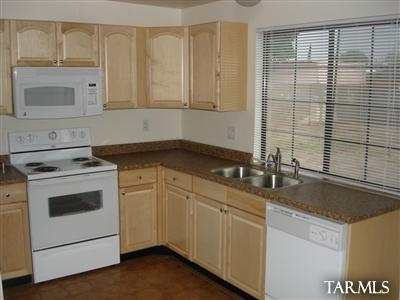 2342 E Bantam Rd, Tucson, AZ 85706 photo 2