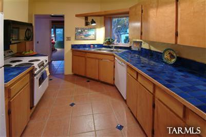 2016 E Lee St, Tucson, AZ 85719 photo 4