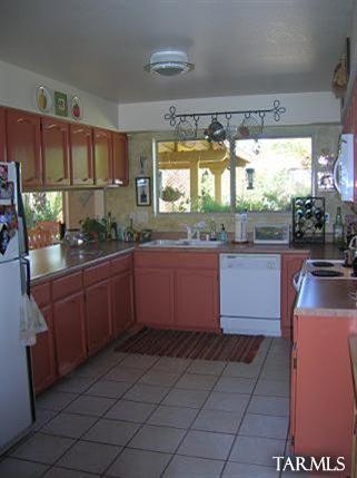 7572 E Lee Pl, Tucson, AZ 85715 photo 5