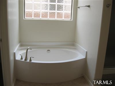7767 E Jack Oak Rd, Tucson, AZ 85706 photo 8