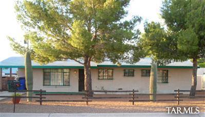 6031 E Sylvane St, Tucson, AZ 85711 photo 1
