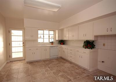 4135 E 6th St, Tucson, AZ 85711 photo 2