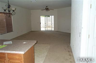 10258 E Wasp Spring Dr, Tucson, AZ 85748 photo 3