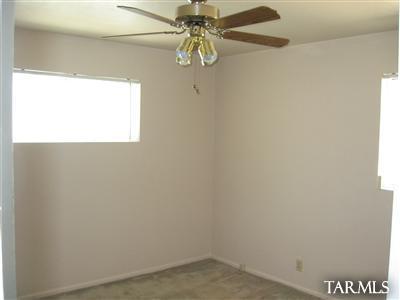 6321 Eli Dr, Tucson, AZ 85710 photo 4