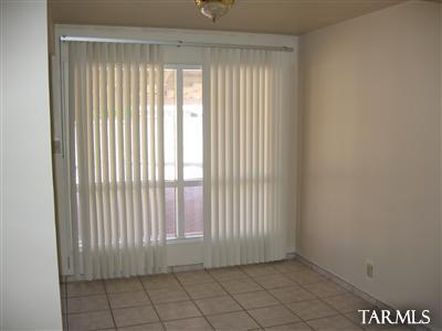 6321 Eli Dr, Tucson, AZ 85710 photo 2