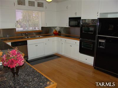 5532 E 8th St, Tucson, AZ 85711 photo 6