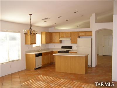 8966 E Maxwell Dr, Tucson, AZ 85747 photo 7
