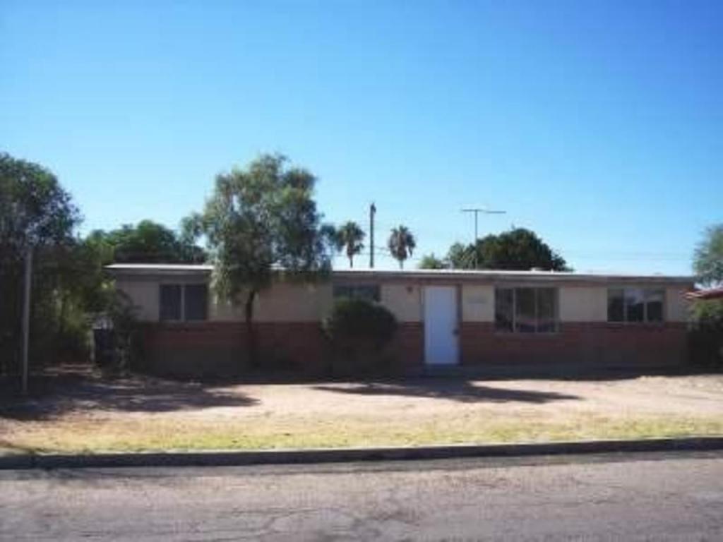 5342 E 25th, Tucson, AZ 85711 photo 1