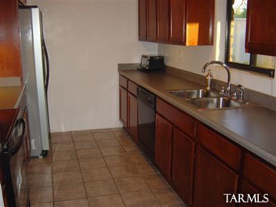 2862 W Tippecanoe Trl, Tucson, AZ 85745 photo 9