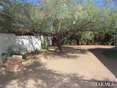 615 E Mabel St, Tucson, AZ 85705 photo 9