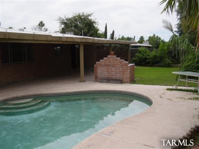 7641 N Saffron Ave, Tucson, AZ 85741 photo 6