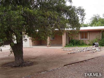 7641 N Saffron Ave, Tucson, AZ 85741 photo 5