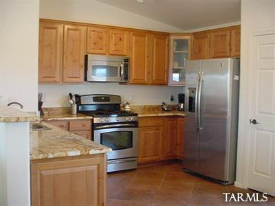 10565 S Ariana Dr, Vail, AZ 85641 photo 4