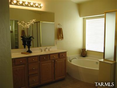 7502 E Wandering Rd, Tucson, AZ 85750 photo 22