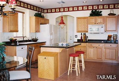 7502 E Wandering Rd, Tucson, AZ 85750 photo 18