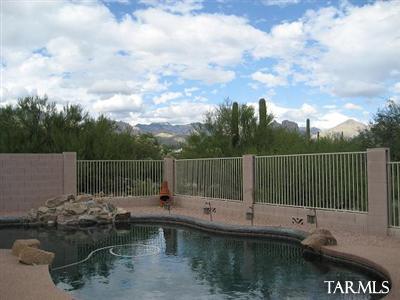 7502 E Wandering Rd, Tucson, AZ 85750 photo 3