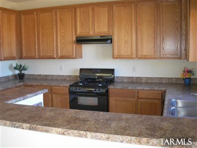 2053 W Cave Cotton Loop, Benson, AZ 85602 photo 5