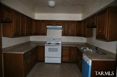 6052 E Beverly St, Tucson, AZ 85711 photo 4