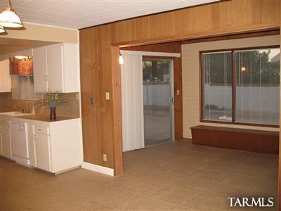 5662 E Spring St, Tucson, AZ 85712 photo 6
