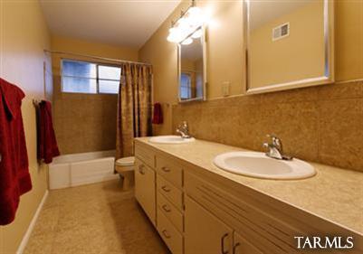 5662 E Spring St, Tucson, AZ 85712 photo 9