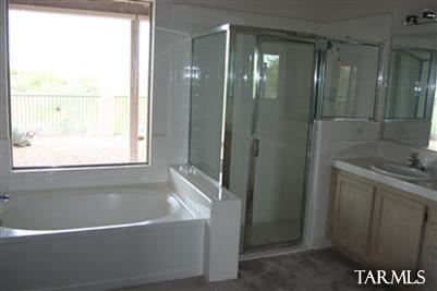 10643 E Barclay Park Loop, Tucson, AZ 85748 photo 12
