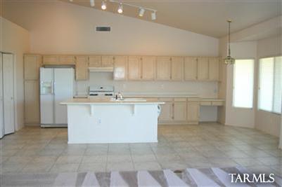10643 E Barclay Park Loop, Tucson, AZ 85748 photo 8