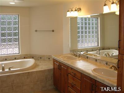 8770 E Bears Path Rd, Tucson, AZ 85749 photo 8