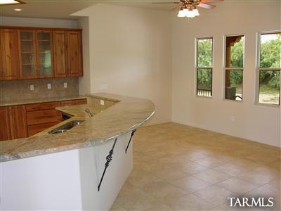 8770 E Bears Path Rd, Tucson, AZ 85749 photo 4