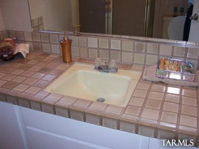 8724 E 29th St, Tucson, AZ 85710 photo 6