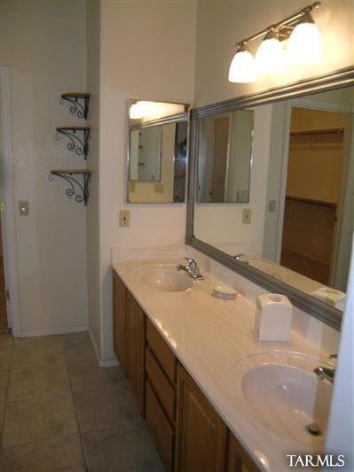 8656 E Getsinger Ln, Tucson, AZ 85747 photo 14
