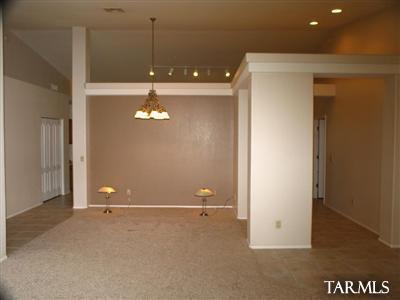 8656 E Getsinger Ln, Tucson, AZ 85747 photo 6